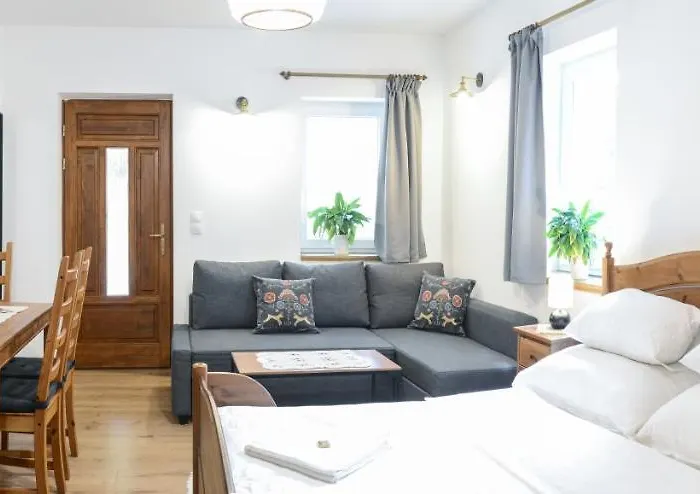Terrace Iii Apartment *