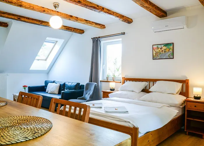 Terrace Iii Apartment *